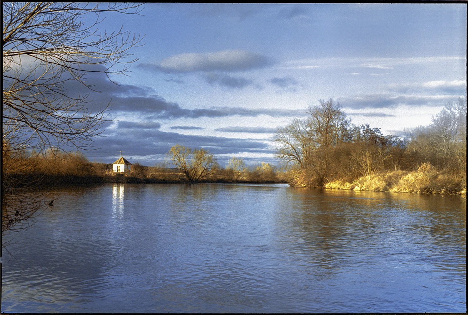 April/Kanal bei Alterlangen