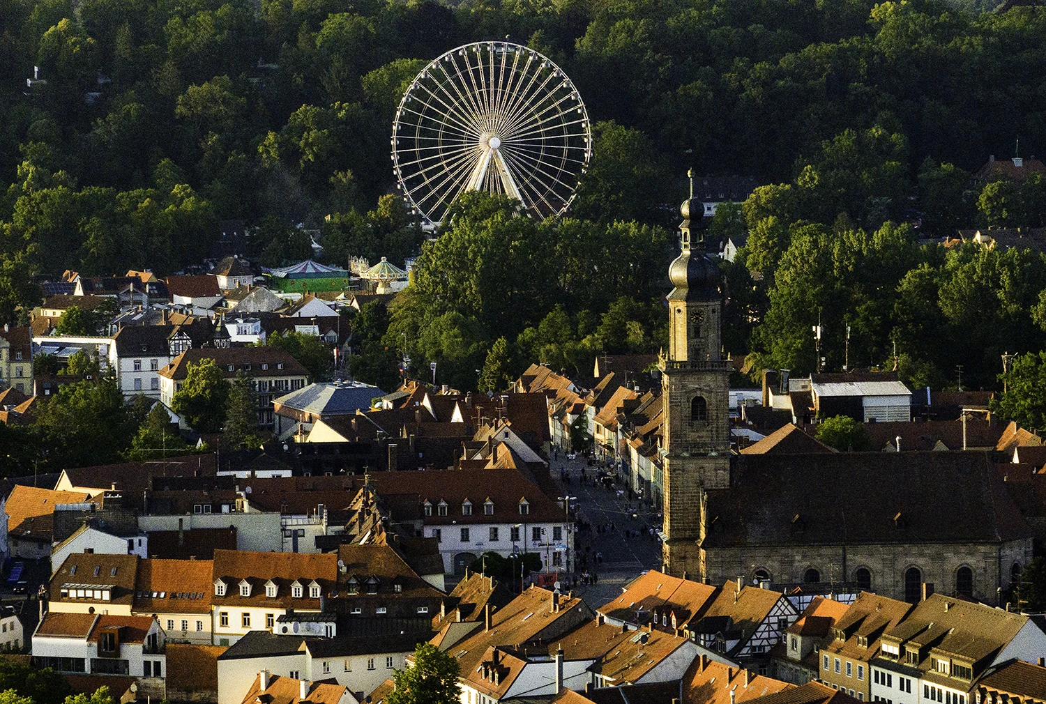 Mai/Erlanger Altstadt, Riesenrad